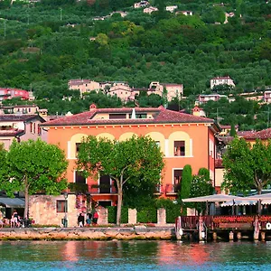 Penzion Casa - Casa Del Padre Nascimbeni, Torri Del Benaco